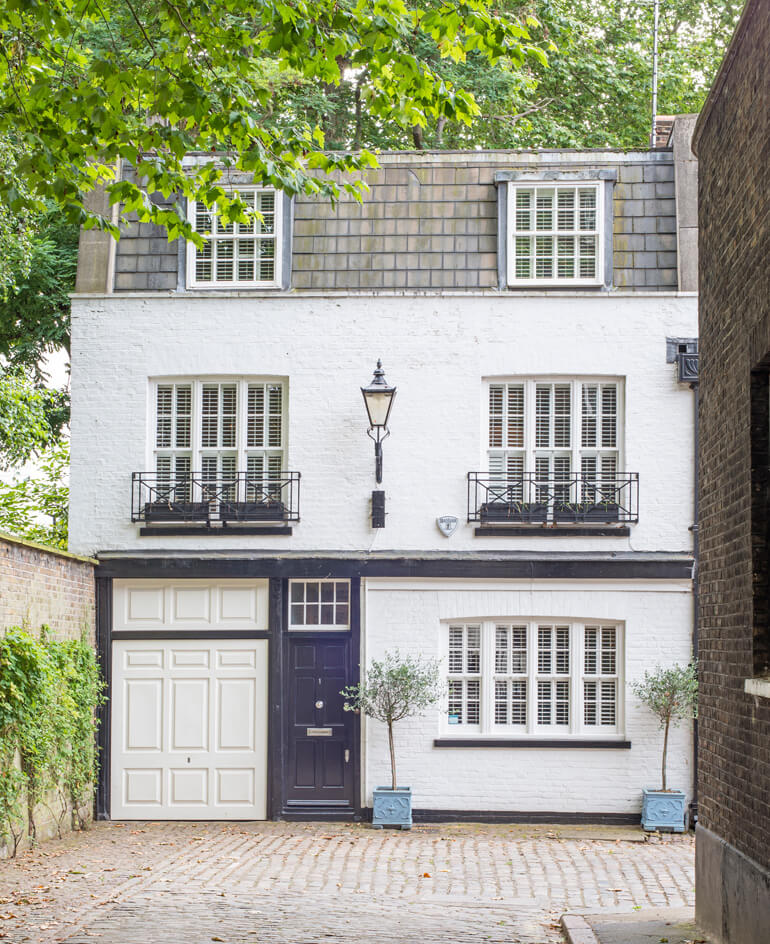 Albion Close, Hyde Park W2