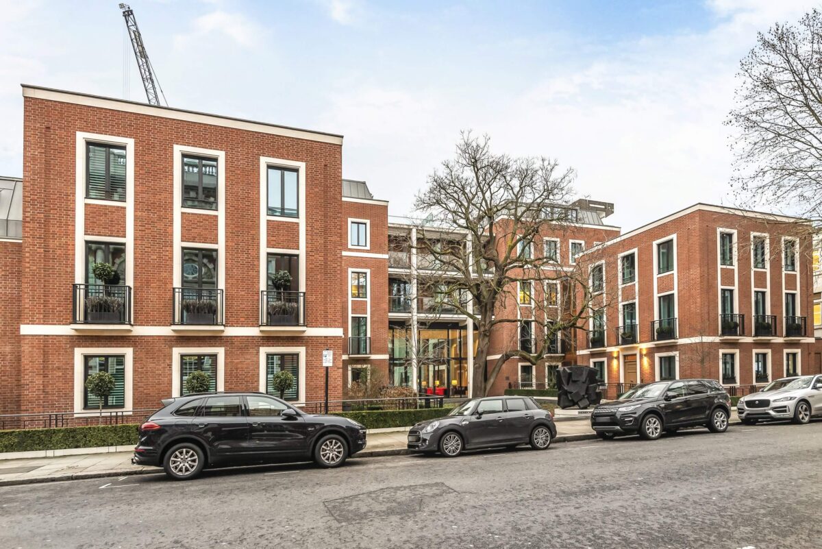 Henry Moore Court, Chelsea, SW3